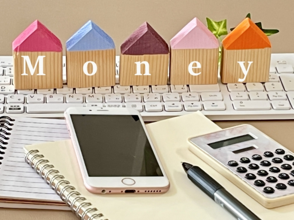 投資の「複利」って何？忙しいママこそ知りたいお金を増やすしくみ